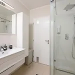 Luxurious Urban Retreat With Whirlpool And Private Parking * 扎达尔